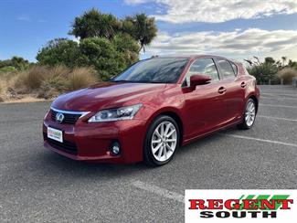 2011 Lexus CT 200h - Thumbnail