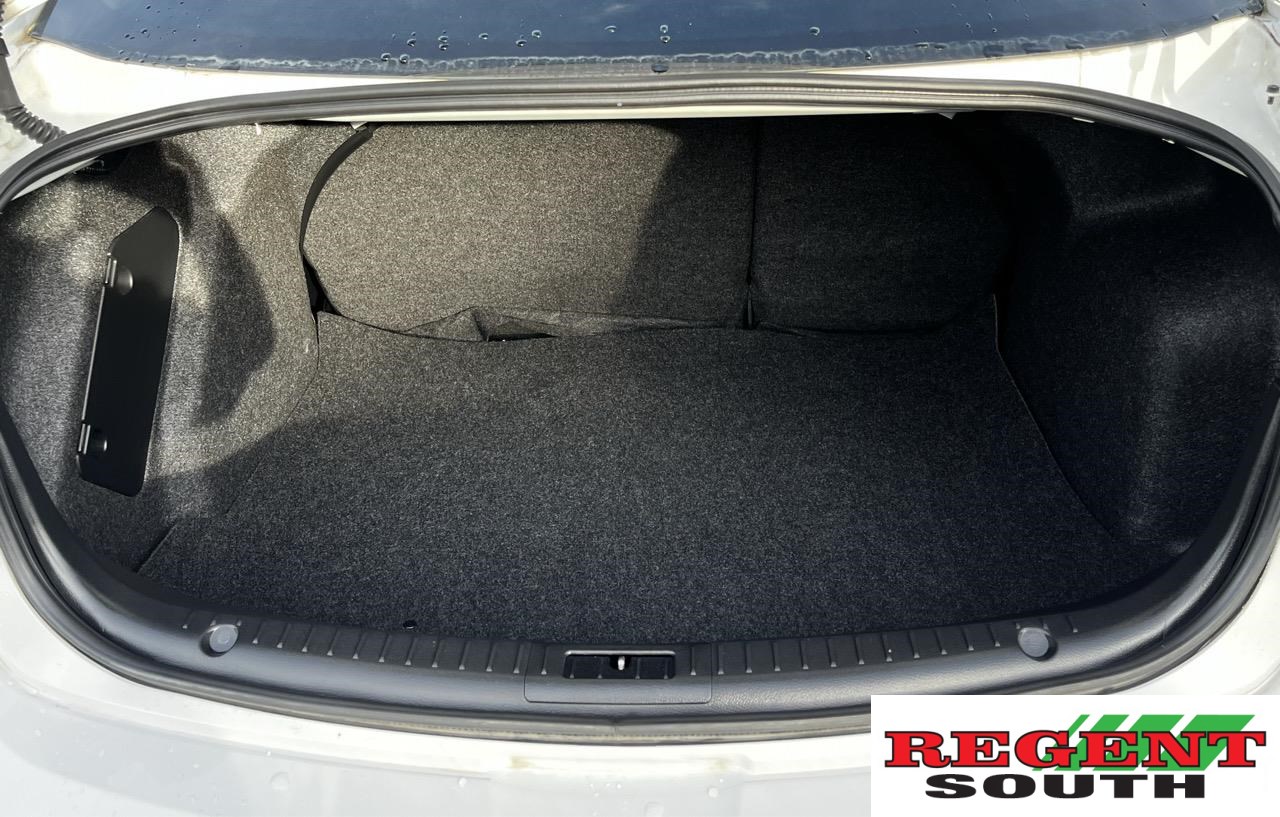 2010 Mazda Axela