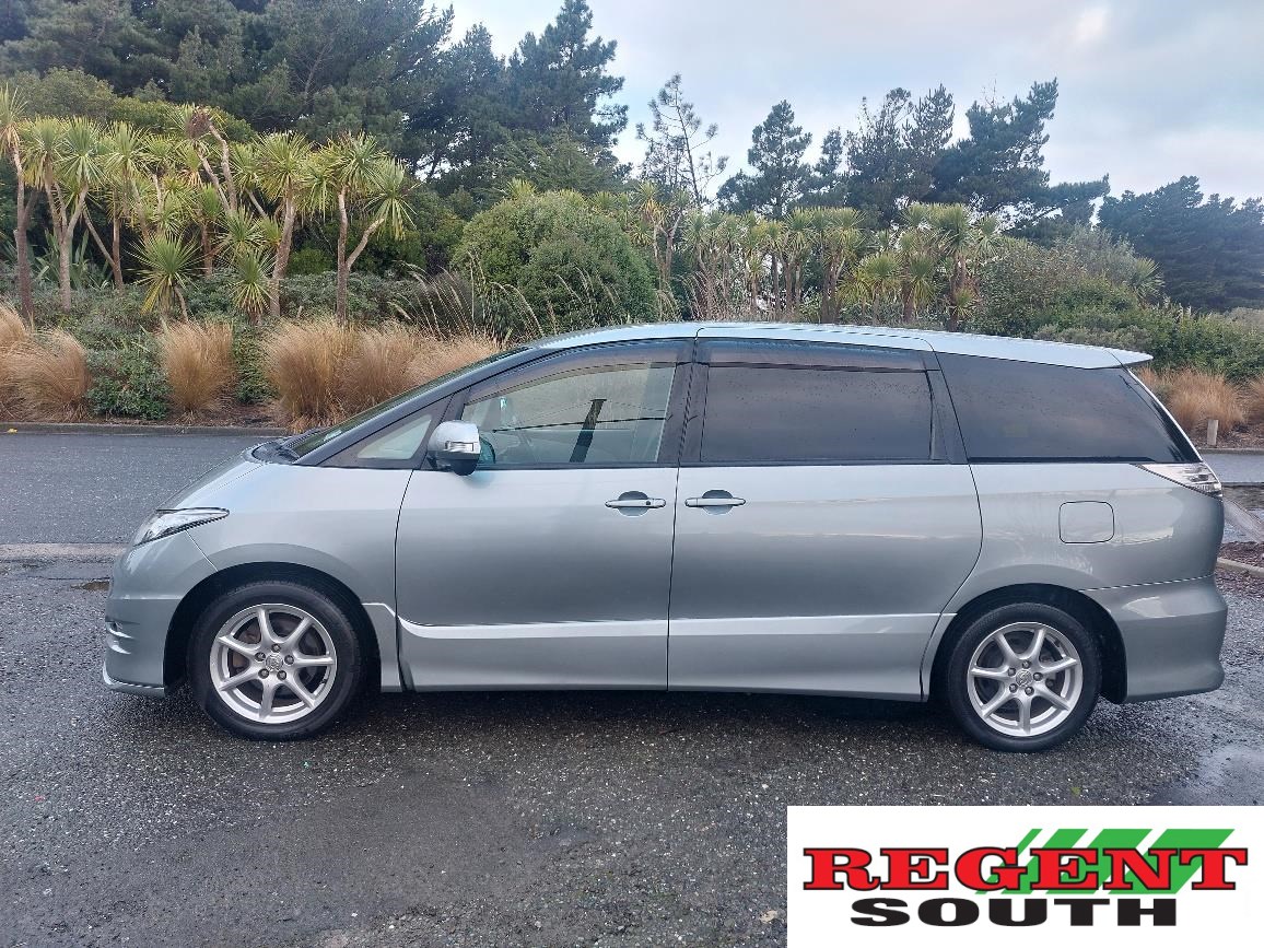 2006 Toyota Estima