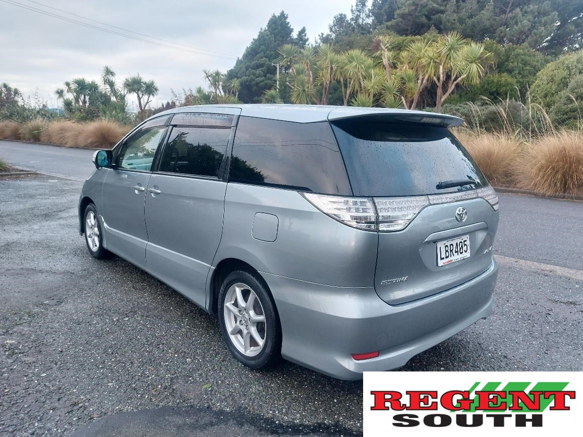 2006 Toyota Estima