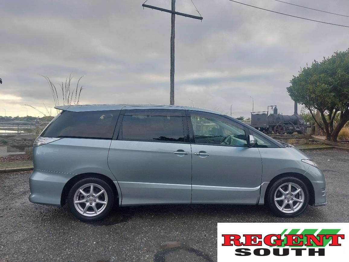 2006 Toyota Estima