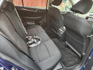 2015 Subaru Outback - Thumbnail