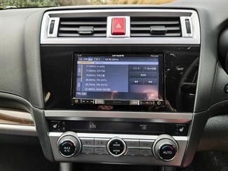 2015 Subaru Outback - Thumbnail