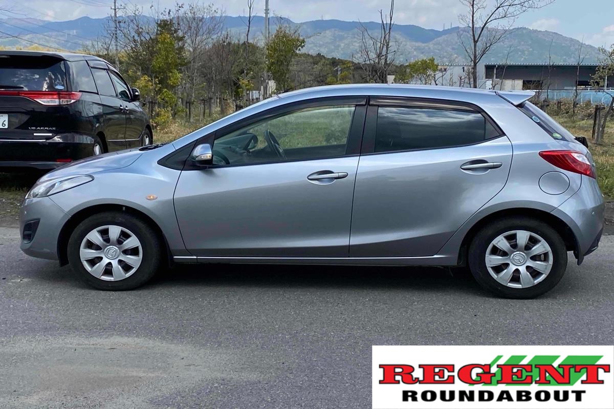 2012 Mazda Demio