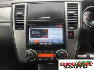 2012 Nissan Tiida - Thumbnail