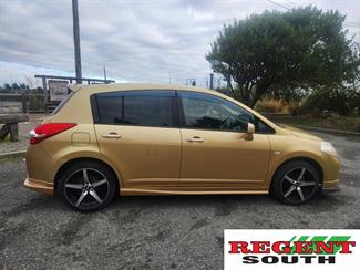 2012 Nissan Tiida - Thumbnail