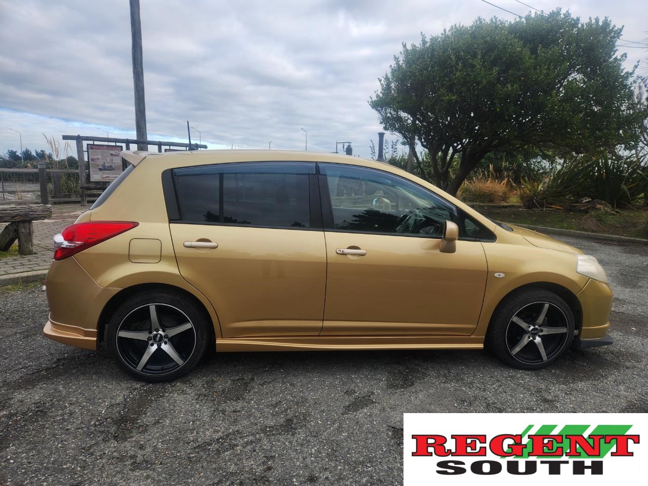 2012 Nissan Tiida