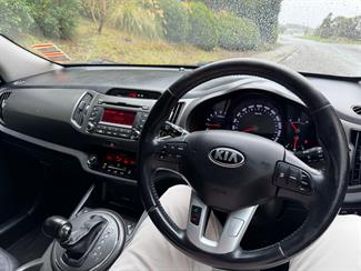 2013 Kia Sportage - Thumbnail