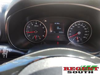 2020 Kia Sportage - Thumbnail