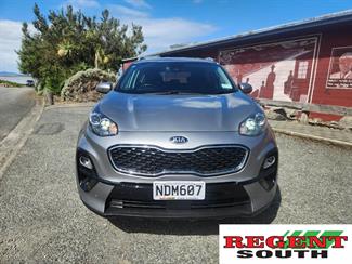2020 Kia Sportage - Thumbnail