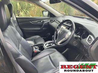 2015 Nissan X-Trail - Thumbnail
