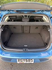 2014 Volkswagen Golf - Thumbnail