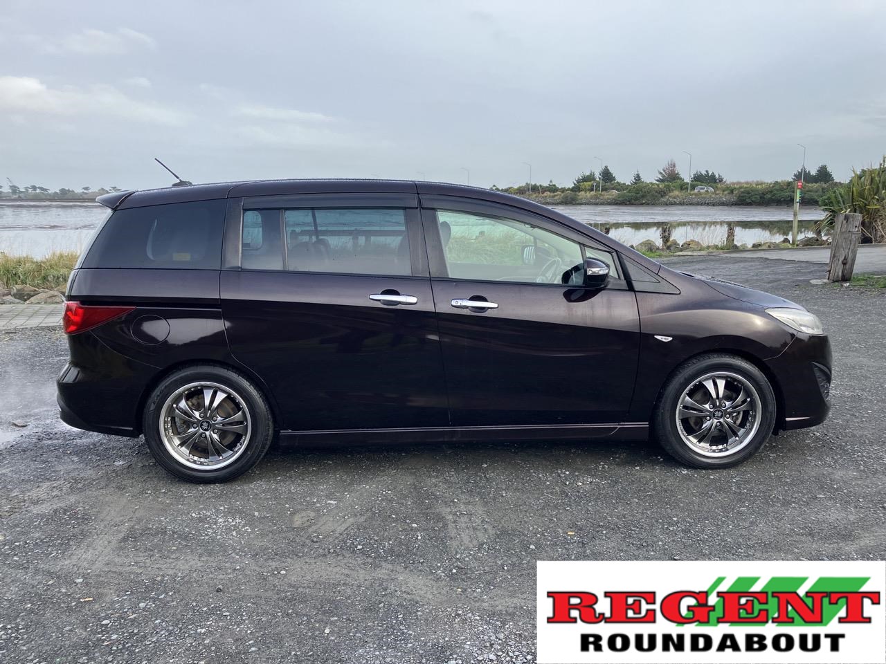 2013 Mazda Premacy