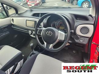 2014 Toyota Yaris - Thumbnail