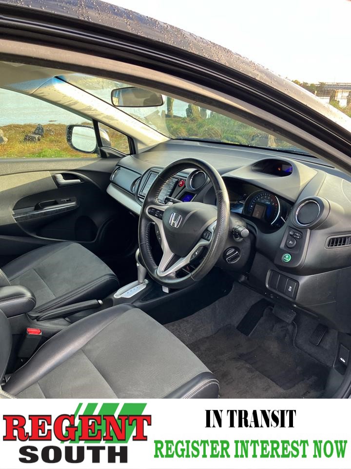 2013 Honda INSIGHT