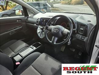 2006 Toyota Wish - Thumbnail