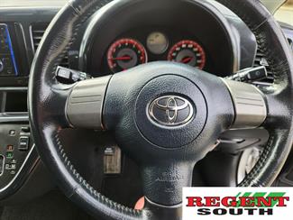 2006 Toyota Wish - Thumbnail