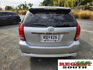 2006 Toyota Wish - Thumbnail