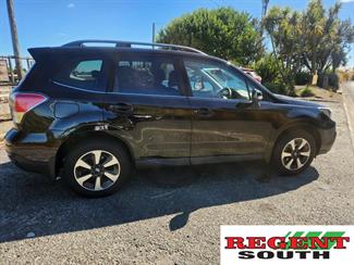 2016 Subaru Forester - Thumbnail