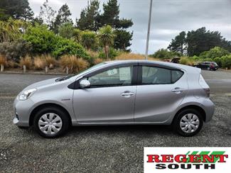 2014 Toyota AQUA - Thumbnail