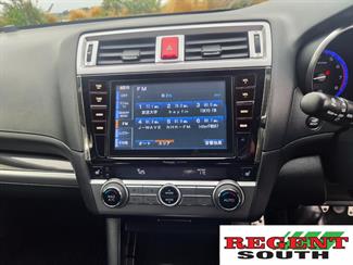 2015 Subaru Outback - Thumbnail