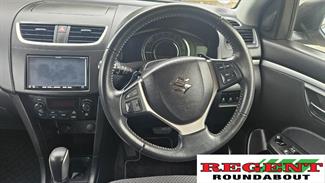 2014 Suzuki Swift - Thumbnail