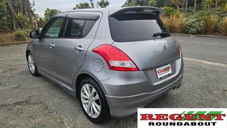 2014 Suzuki Swift - Thumbnail